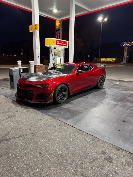 2022 Chevrolet Camaro ZL1 6th Gen - Image 2 of 10