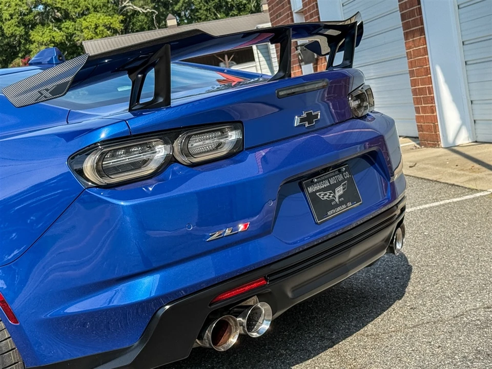 2022 Chevrolet Camaro ZL1 6th Gen - Image 23 of 31