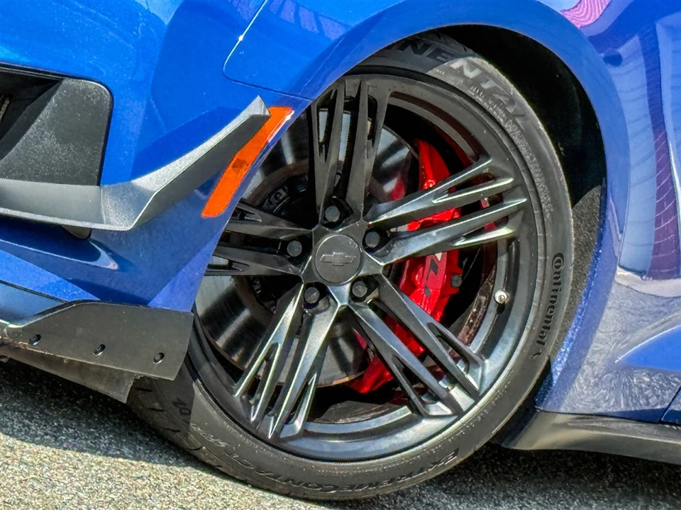 2022 Chevrolet Camaro ZL1 6th Gen - Image 5 of 31