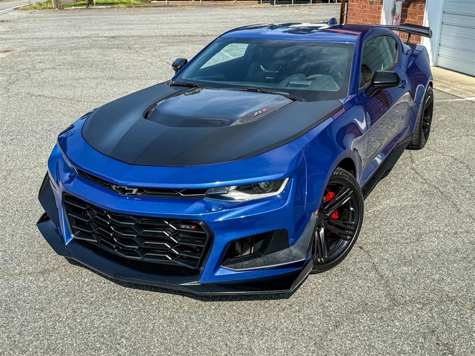 2022 Chevrolet Camaro ZL1 6th Gen - Image 6 of 31