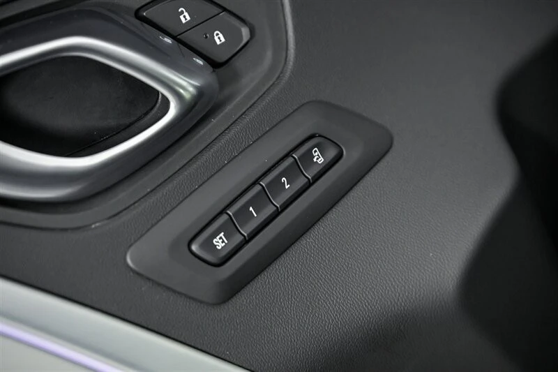 2022 Chevrolet Camaro SS 6th Gen - Image 14 of 31