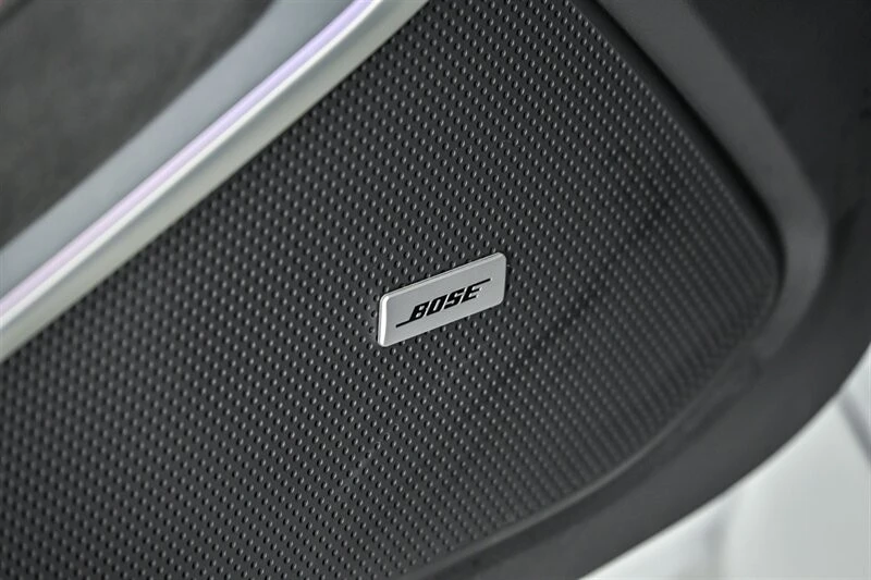 2022 Chevrolet Camaro SS 6th Gen - Image 15 of 31