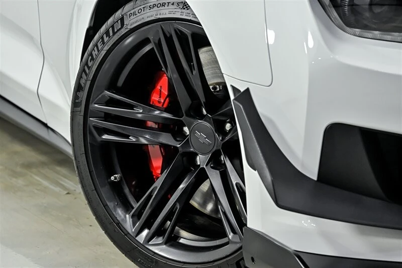 2022 Chevrolet Camaro SS 6th Gen - Image 3 of 31