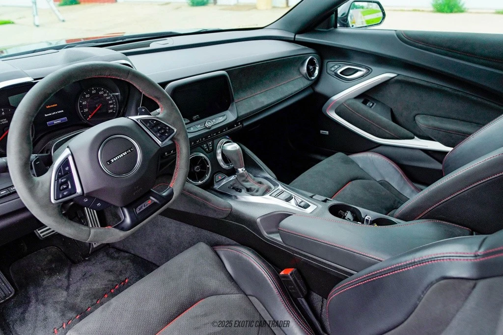 2022 Chevrolet Camaro ZL1 6th Gen - Image 22 of 24