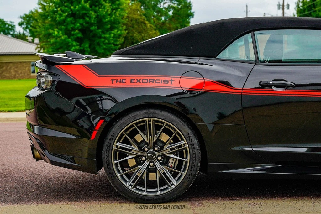 2022 Chevrolet Camaro ZL1 6th Gen - Image 10 of 24