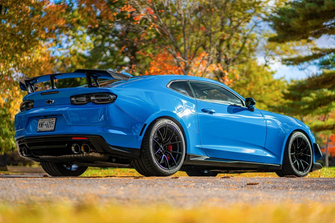 2022 Chevrolet Camaro ZL1 6th Gen - Image 4 of 31