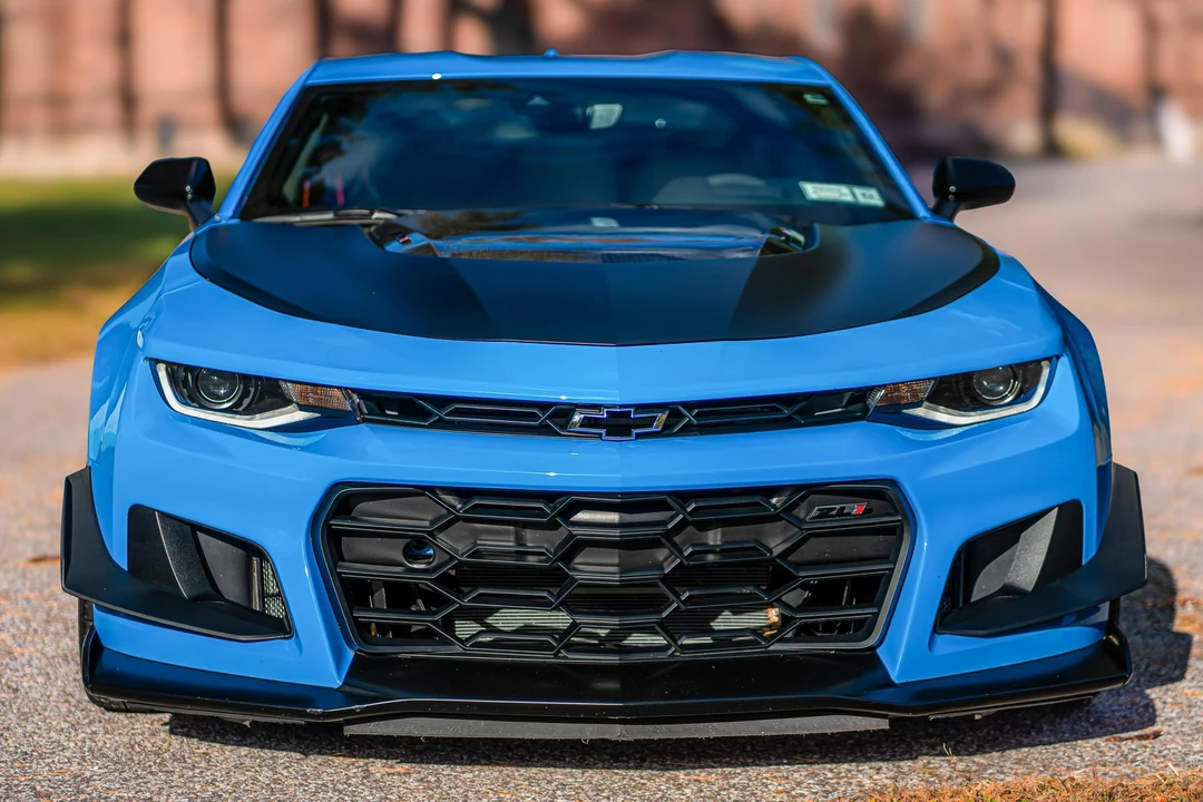 2022 Chevrolet Camaro ZL1 6th Gen - Image 2 of 31