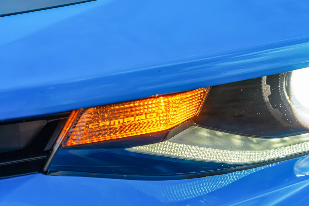 2022 Chevrolet Camaro ZL1 6th Gen - Image 18 of 31