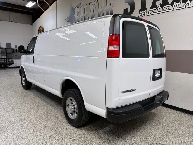 2022 Chevrolet Express - Image 7 of 21