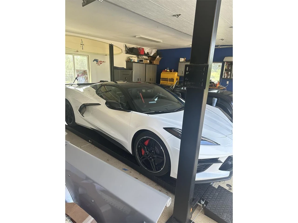 2022 Chevrolet Corvette C8 - Image 9 of 13