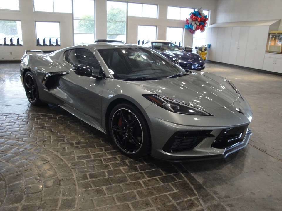 2022 Chevrolet Corvette C8 - Image 4 of 12