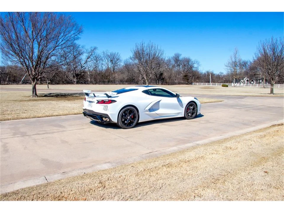 2022 Chevrolet Corvette C8 - Image 12 of 31