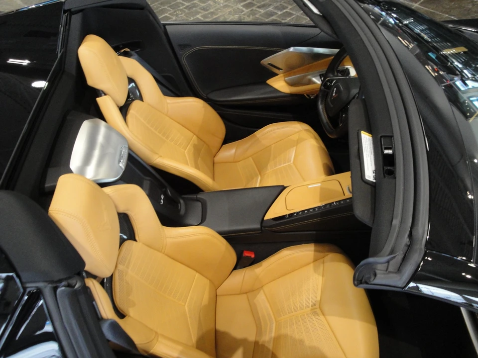2022 Chevrolet Corvette C8 - Image 8 of 17