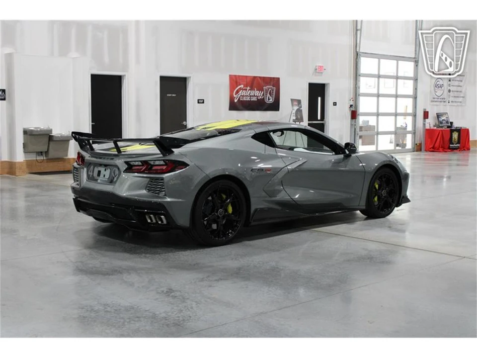 2022 Chevrolet Corvette C8 - Image 10 of 31