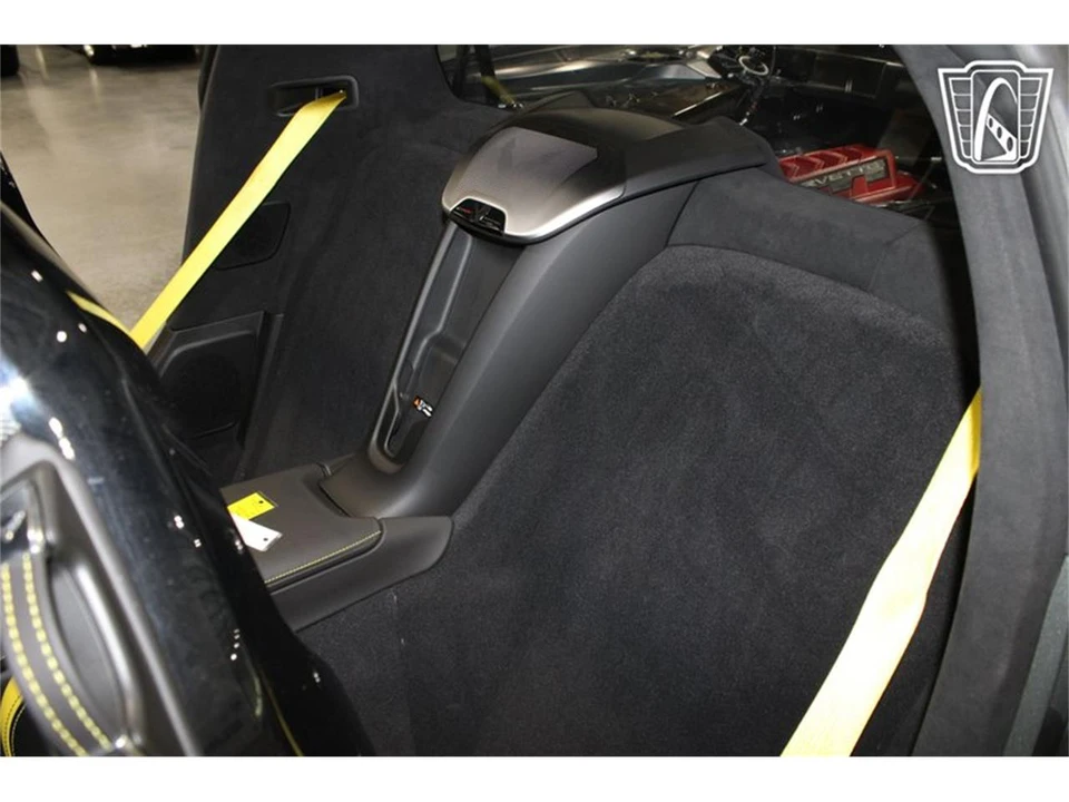 2022 Chevrolet Corvette C8 - Image 2 of 31