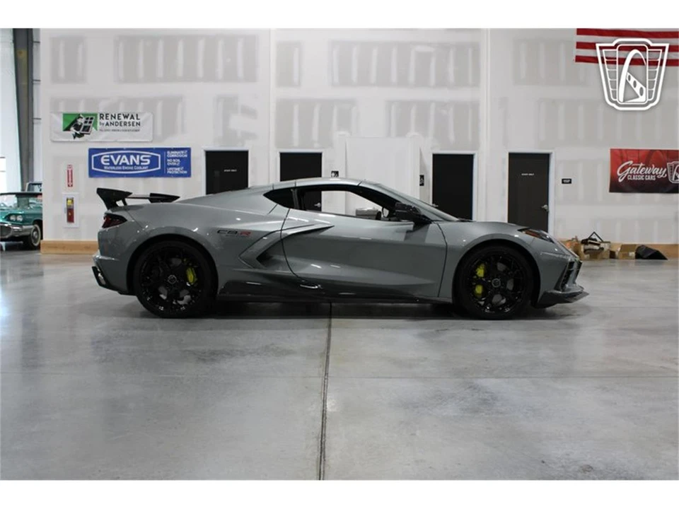 2022 Chevrolet Corvette C8 - Image 19 of 31