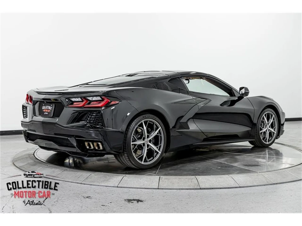 2022 Chevrolet Corvette C8 - Image 18 of 31