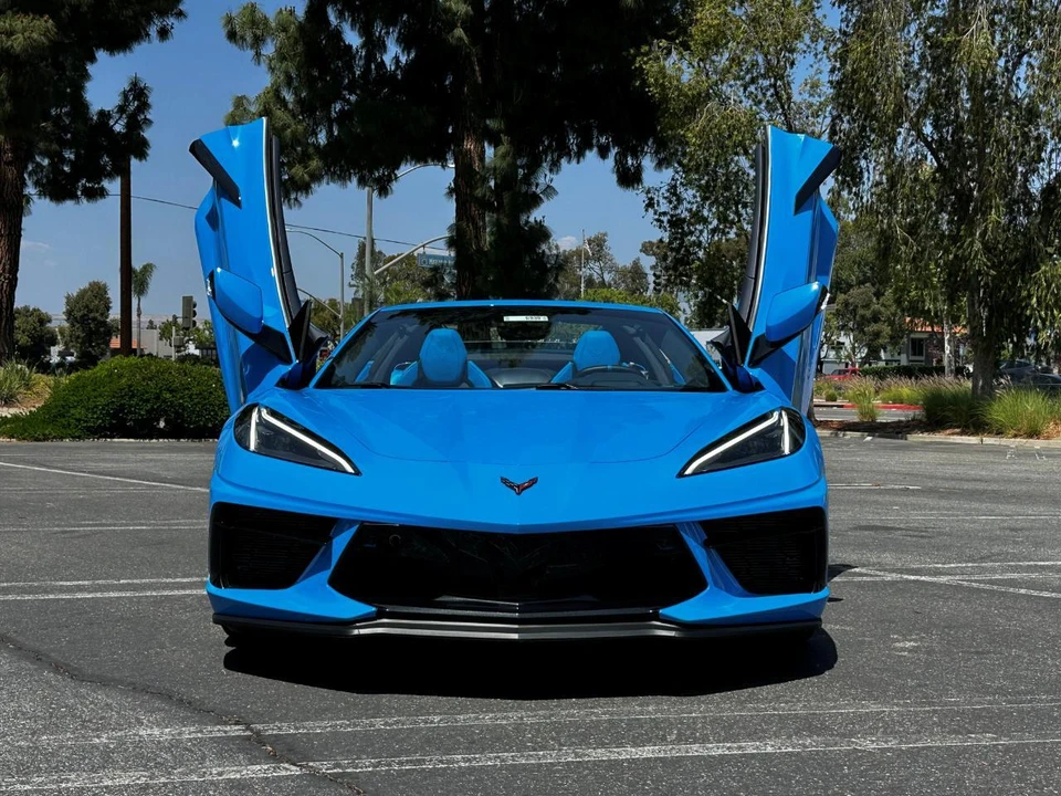 2022 Chevrolet Corvette C8 - Image 2 of 13