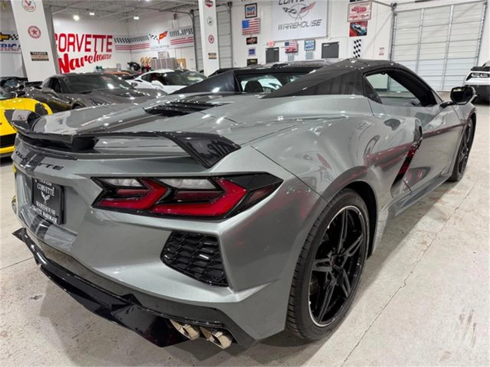 2022 Chevrolet Corvette C8 - Image 5 of 10