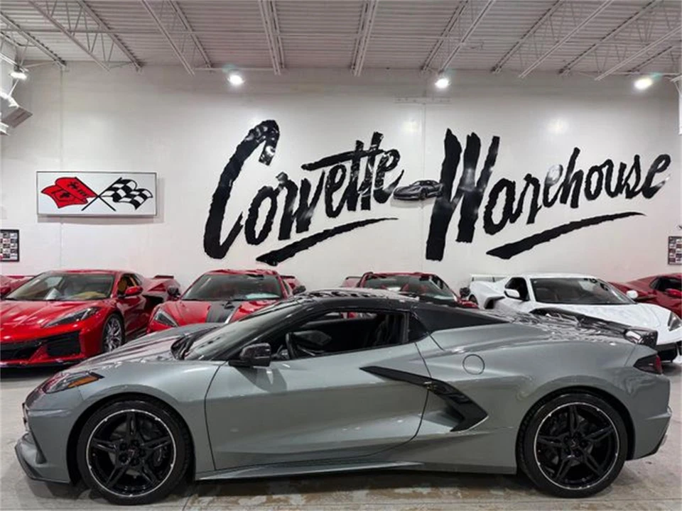 2022 Chevrolet Corvette C8 - Image 2 of 10