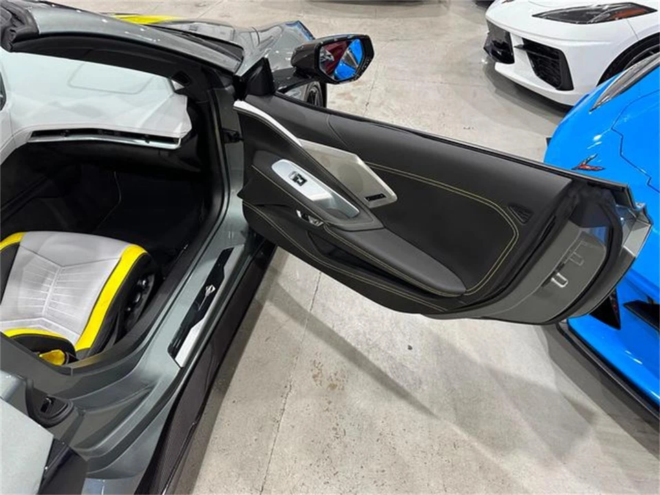 2022 Chevrolet Corvette C8 - Image 14 of 30