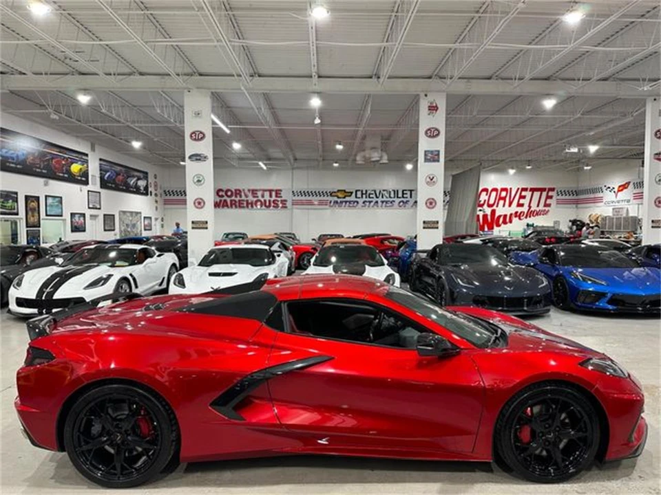 2022 Chevrolet Corvette C8 - Image 5 of 24