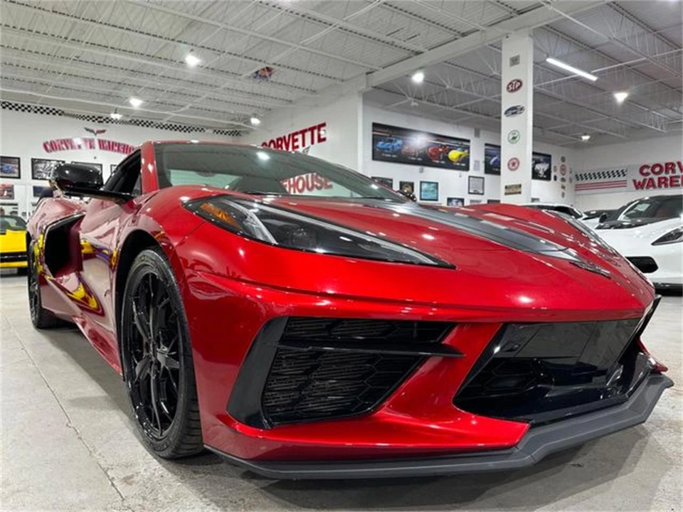 2022 Chevrolet Corvette C8 - Image 4 of 24