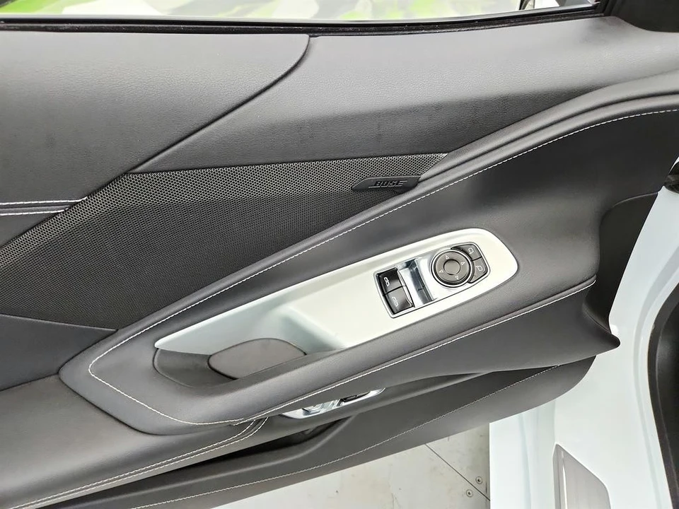 2022 Chevrolet Corvette C8 - Image 19 of 31