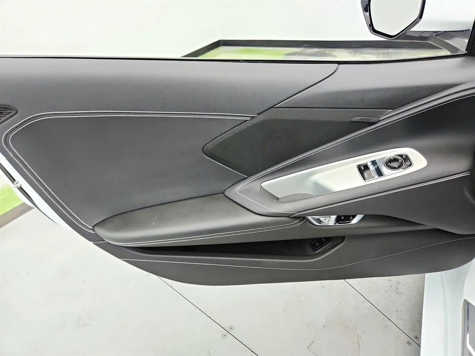 2022 Chevrolet Corvette C8 - Image 20 of 31