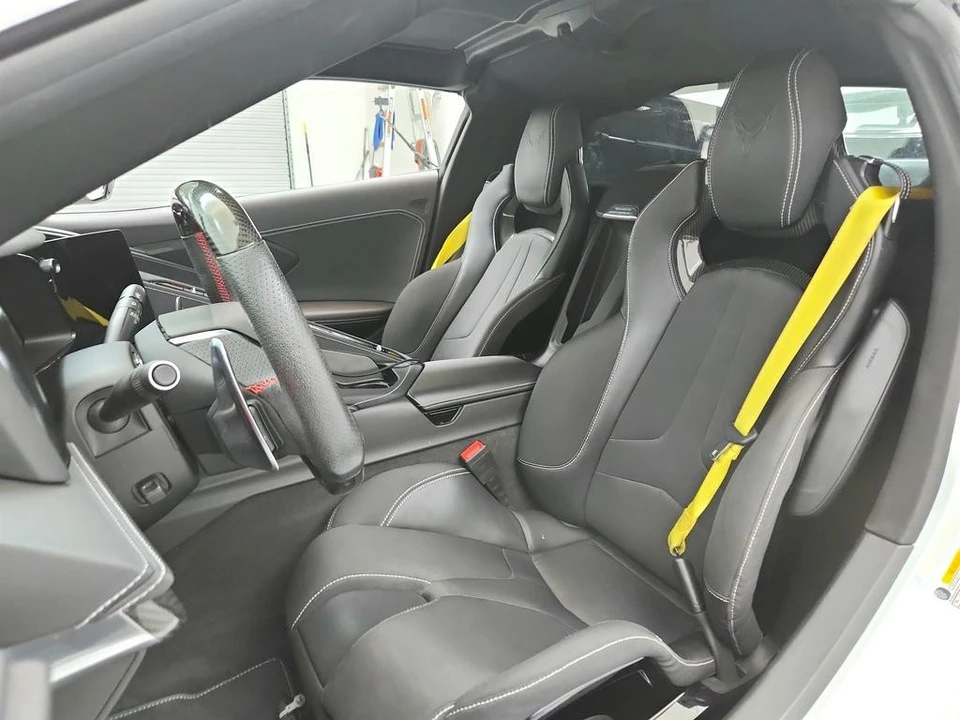 2022 Chevrolet Corvette C8 - Image 13 of 31
