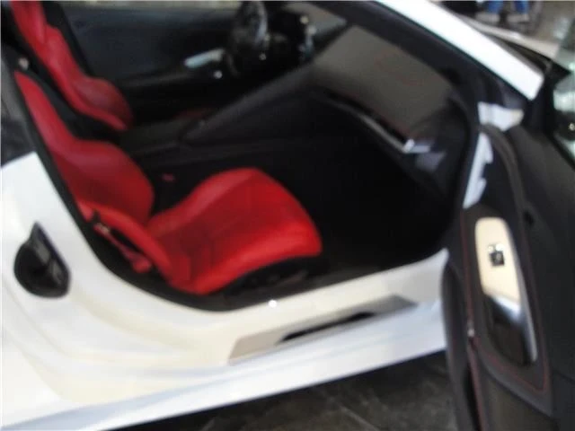 2022 Chevrolet Corvette C8 - Image 10 of 16