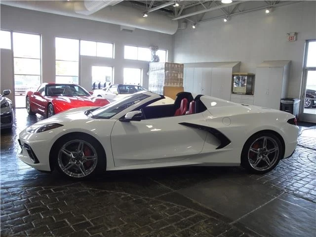 2022 Chevrolet Corvette C8 - Image 2 of 16