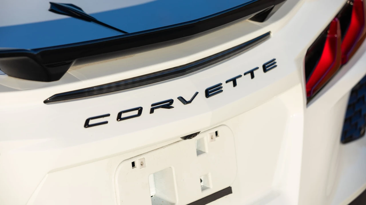 2022 Chevrolet Corvette C8 - Image 14 of 23