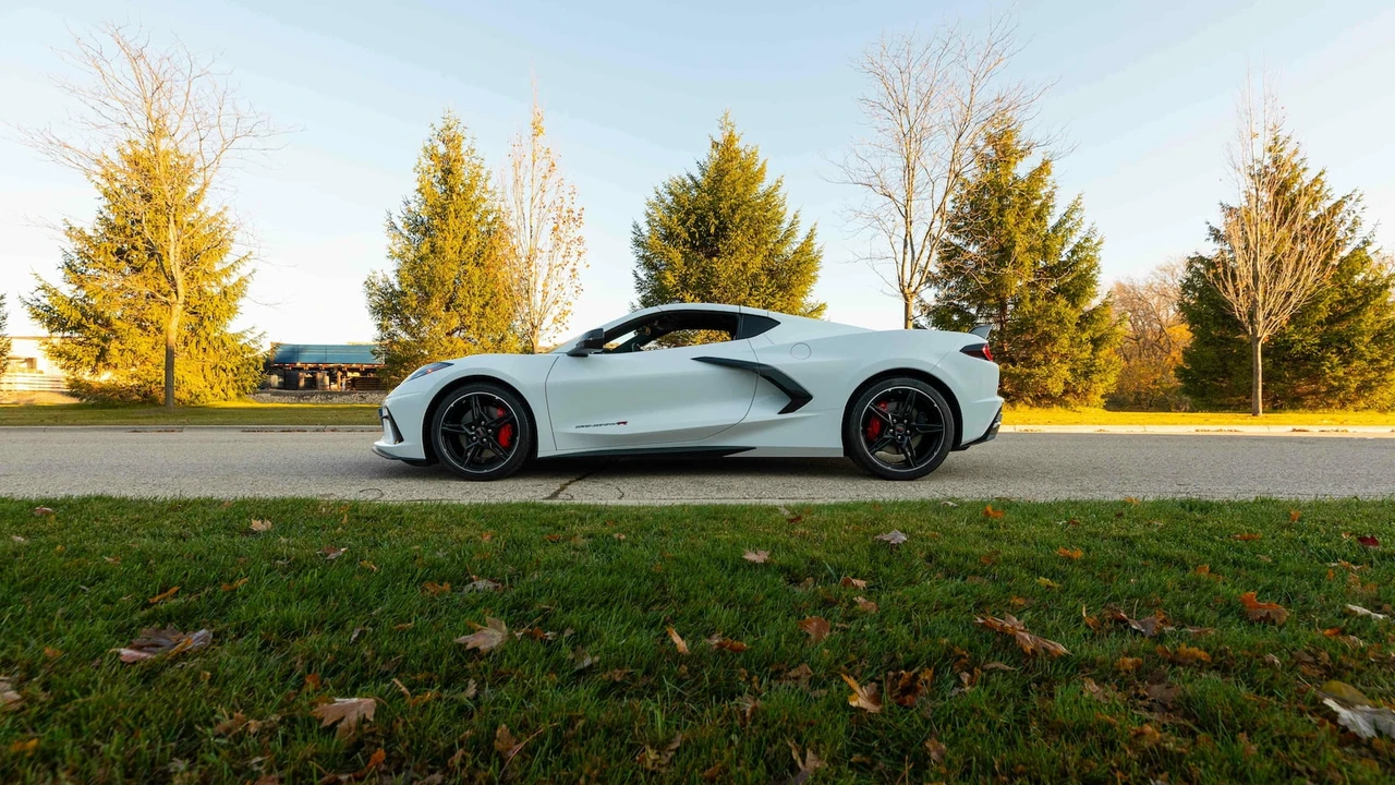 2022 Chevrolet Corvette C8 - Image 20 of 23