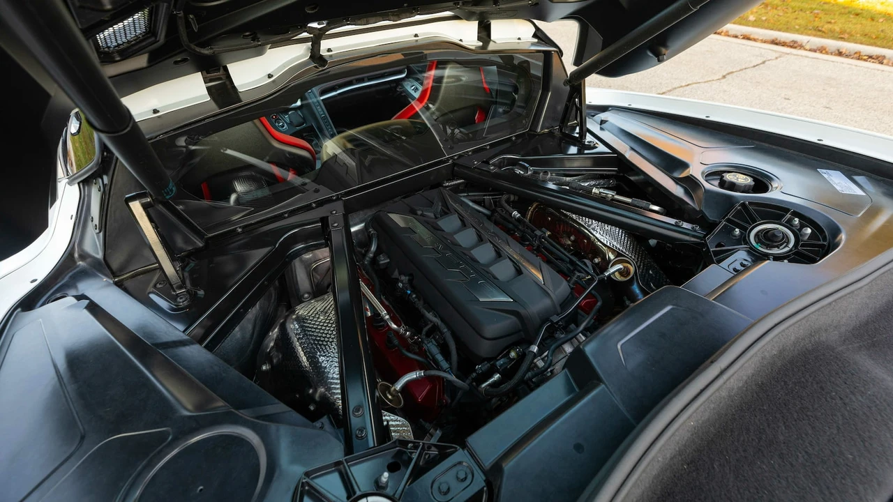 2022 Chevrolet Corvette C8 - Image 6 of 23