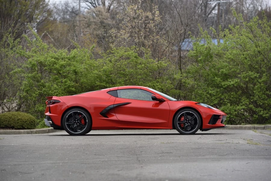 2022 Chevrolet Corvette C8 - Image 2 of 29