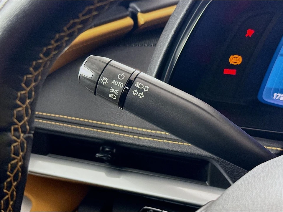 2022 Chevrolet Corvette C8 - Image 7 of 21