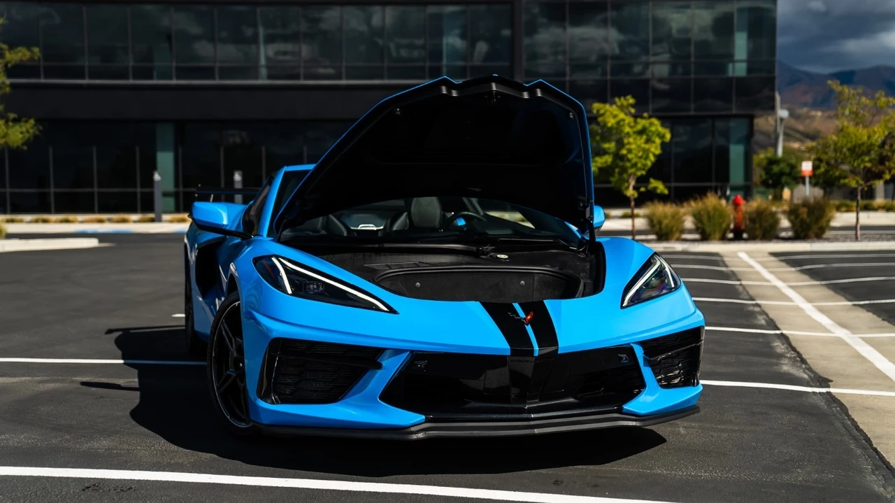 2022 Chevrolet Corvette C8 - Image 2 of 21