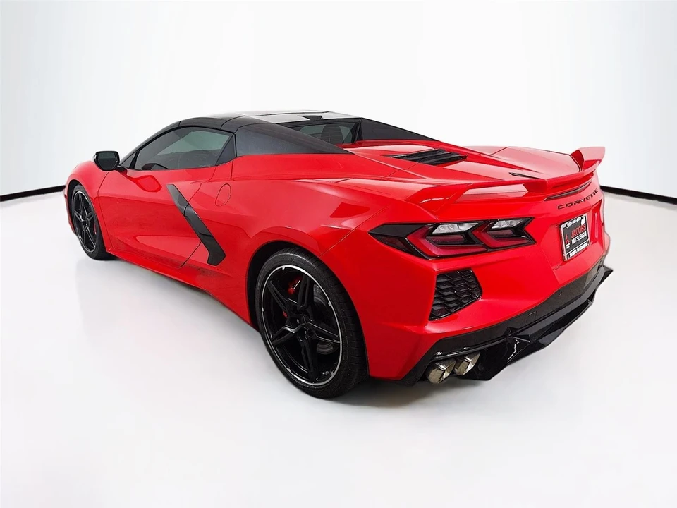 2022 Chevrolet Corvette C8 - Image 5 of 15