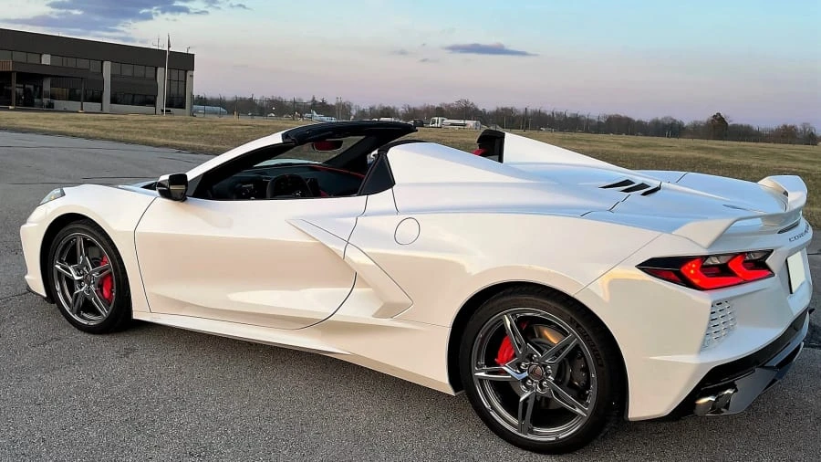 2022 Chevrolet Corvette C8 - Image 3 of 15