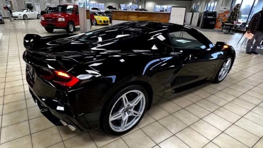 2022 Chevrolet Corvette C8 - Image 9 of 15