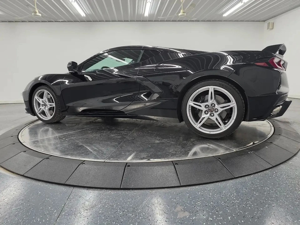 2022 Chevrolet Corvette C8 - Image 8 of 31