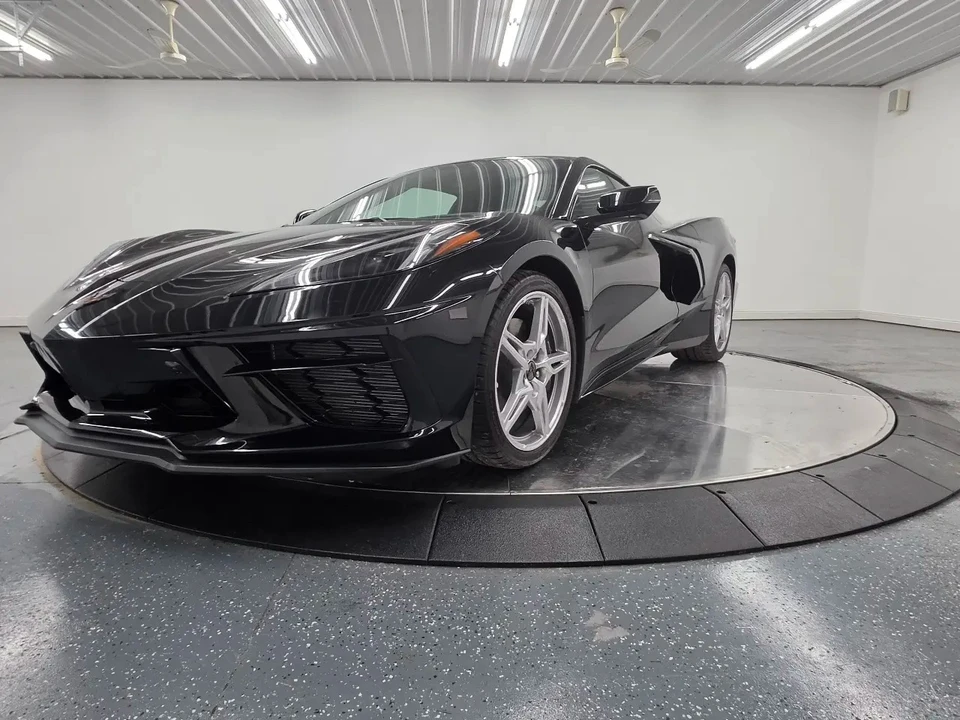 2022 Chevrolet Corvette C8 - Image 3 of 31