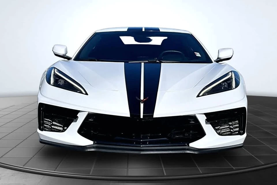 2022 Chevrolet Corvette C8 - Image 2 of 11