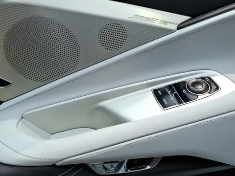2022 Chevrolet Corvette C8 - Image 3 of 12