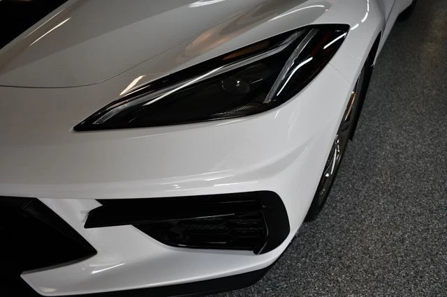 2022 Chevrolet Corvette C8 - Image 18 of 31