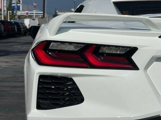 2022 Chevrolet Corvette C8 - Image 8 of 12