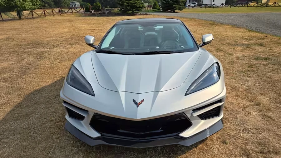 2022 Chevrolet Corvette C8 - Image 2 of 10