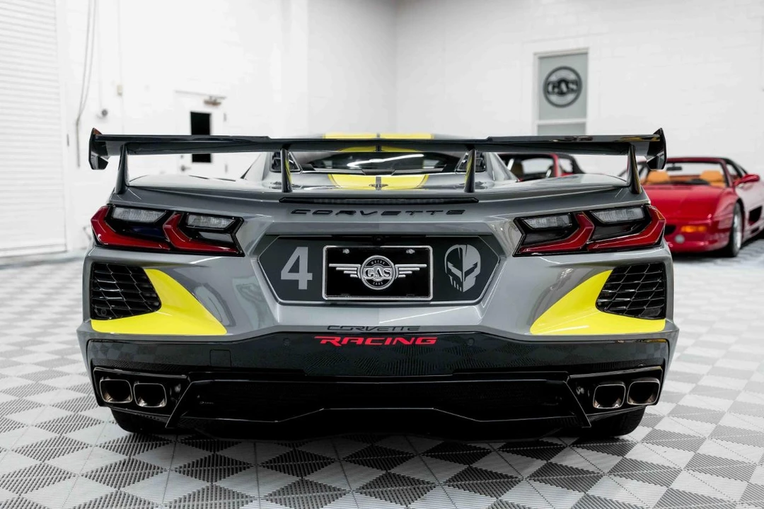 2022 Chevrolet Corvette C8 - Image 8 of 31