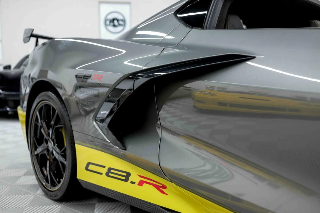2022 Chevrolet Corvette C8 - Image 17 of 31